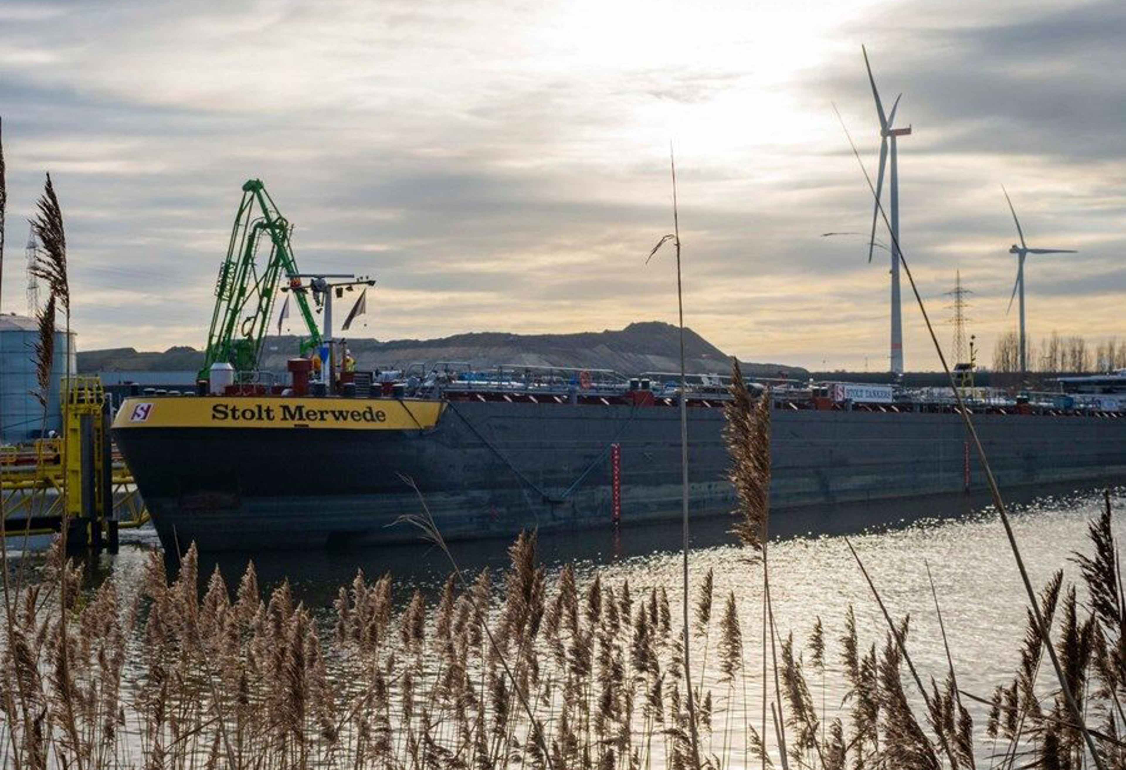 Stolt tanker 3.jpg