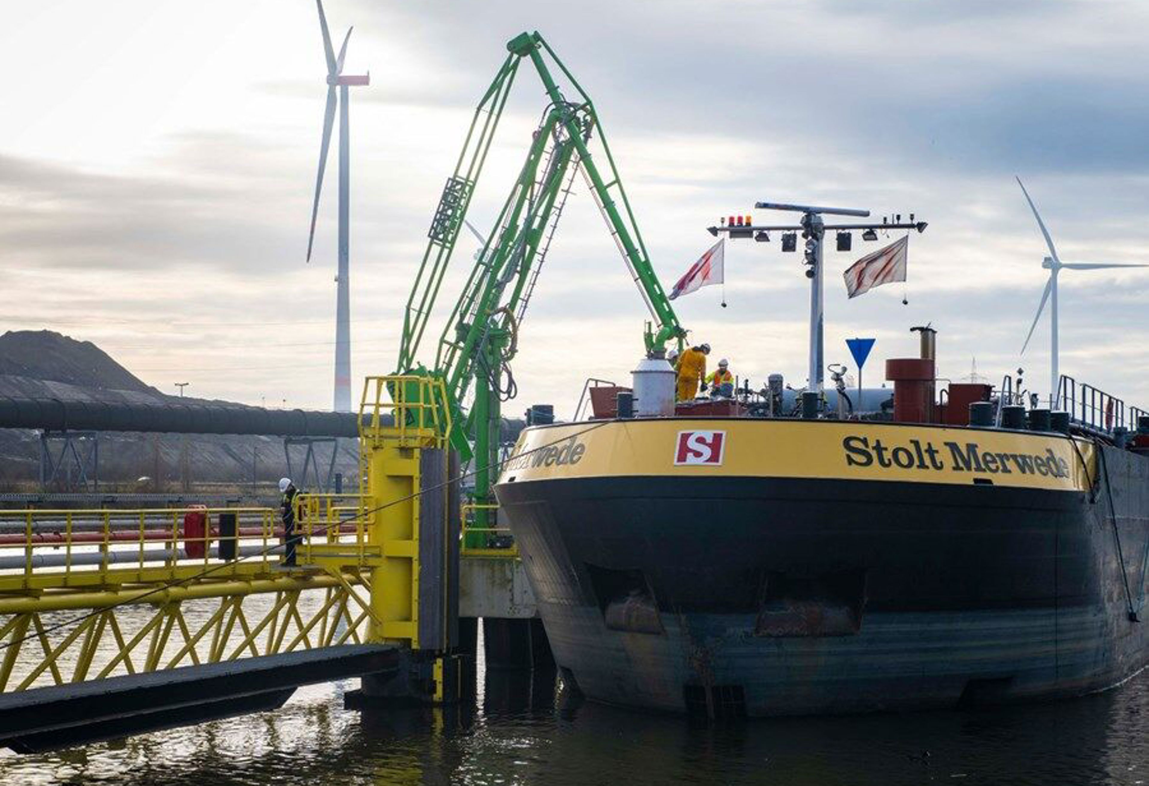Stolt tanker 1.jpg