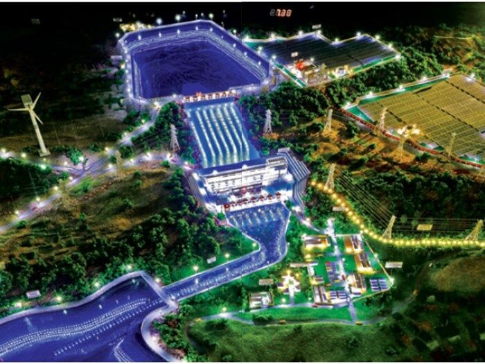 Factory at night .jpg