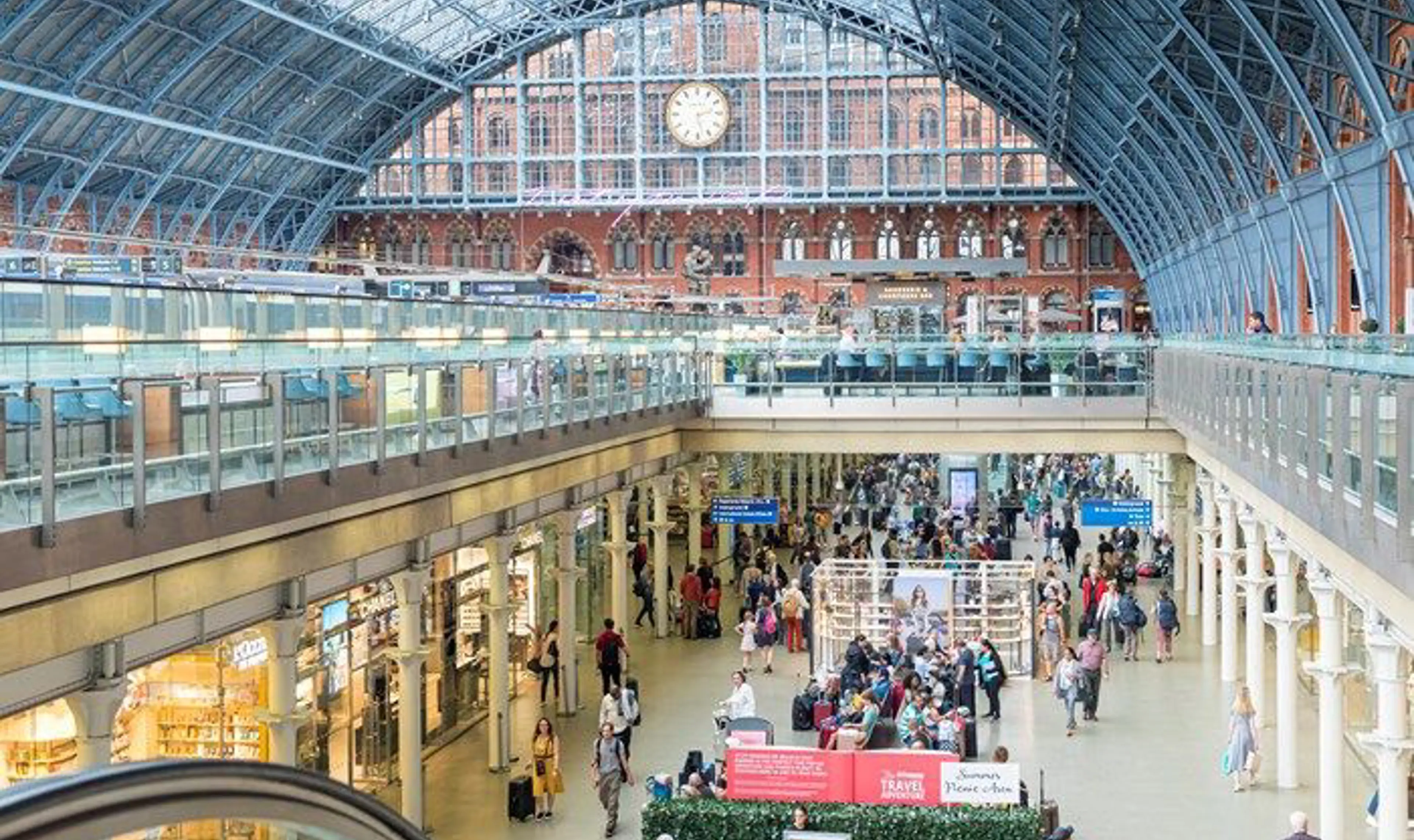 St Pancras station London.jpg