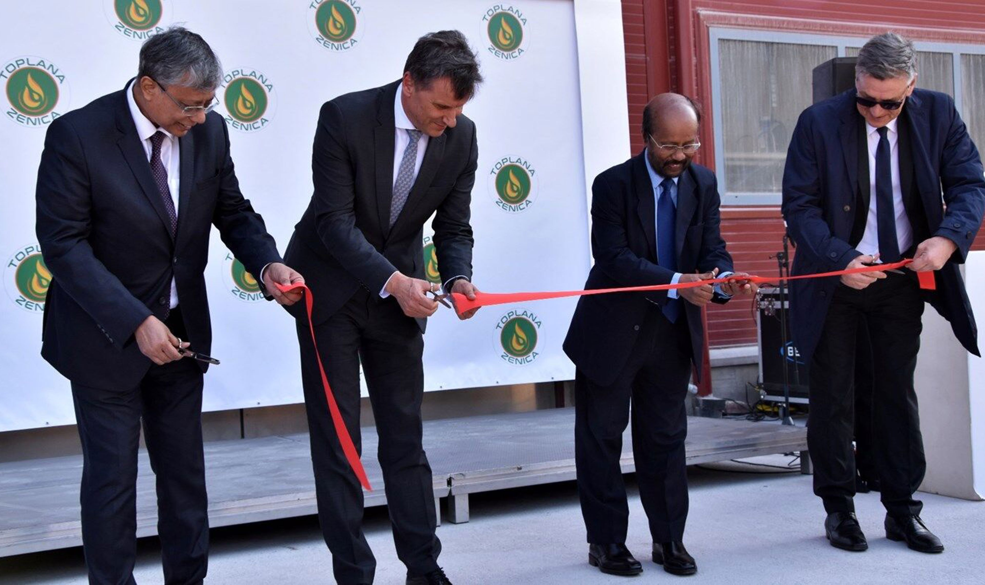 ribbon-cutting.jpg
