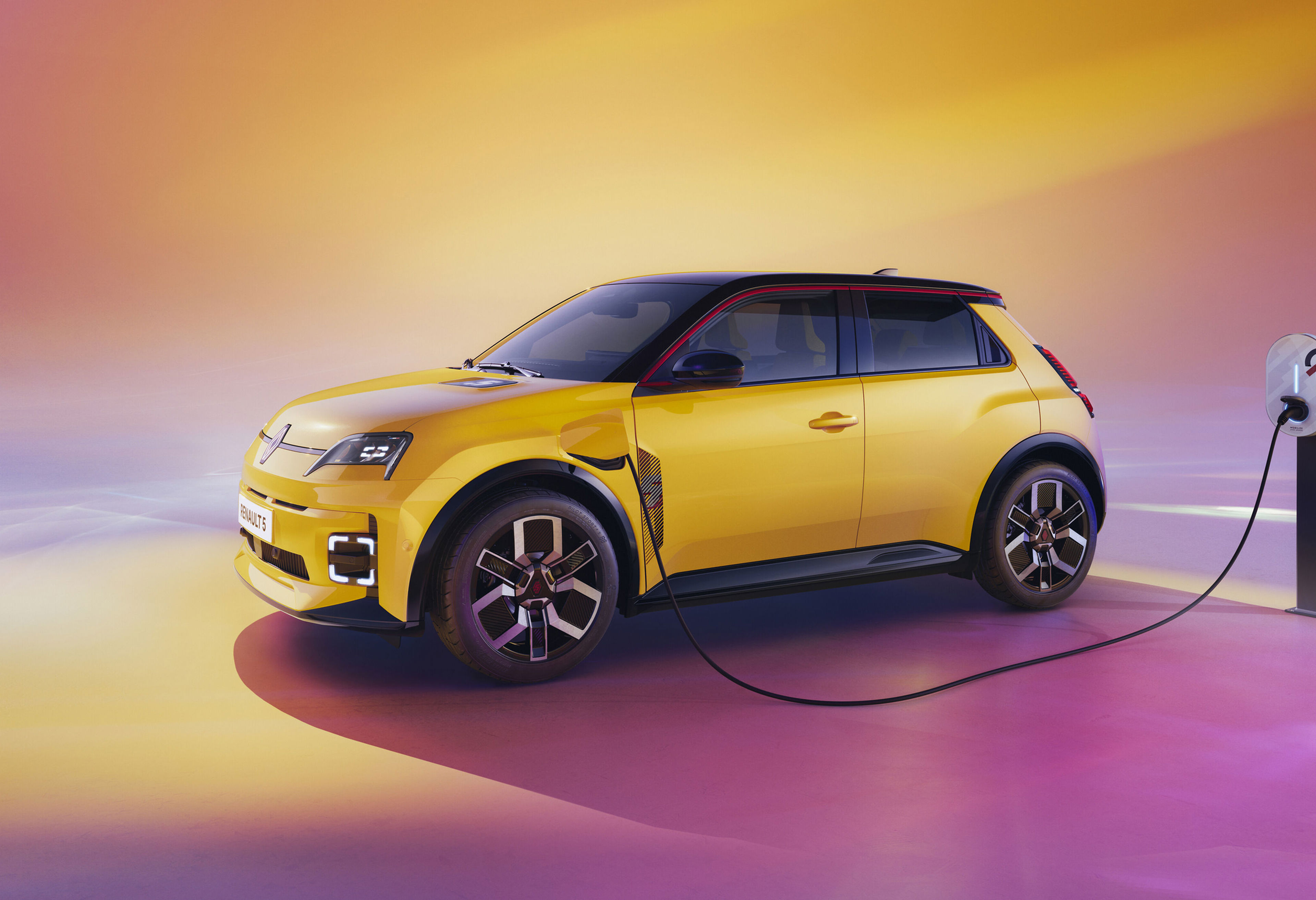 Renault-5-E-Tech-electric.jpg