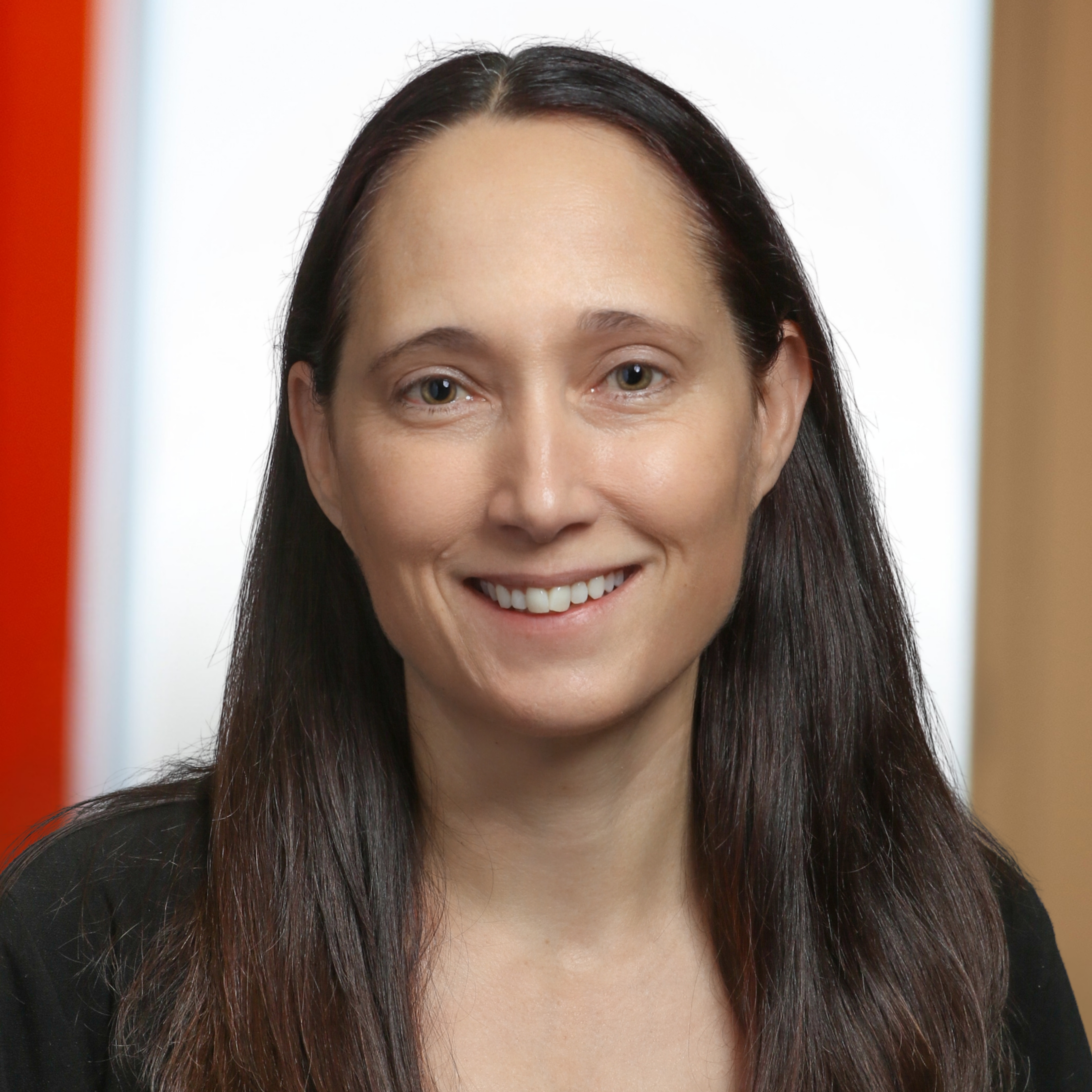 Tammy Oommen Exec Headshot.png