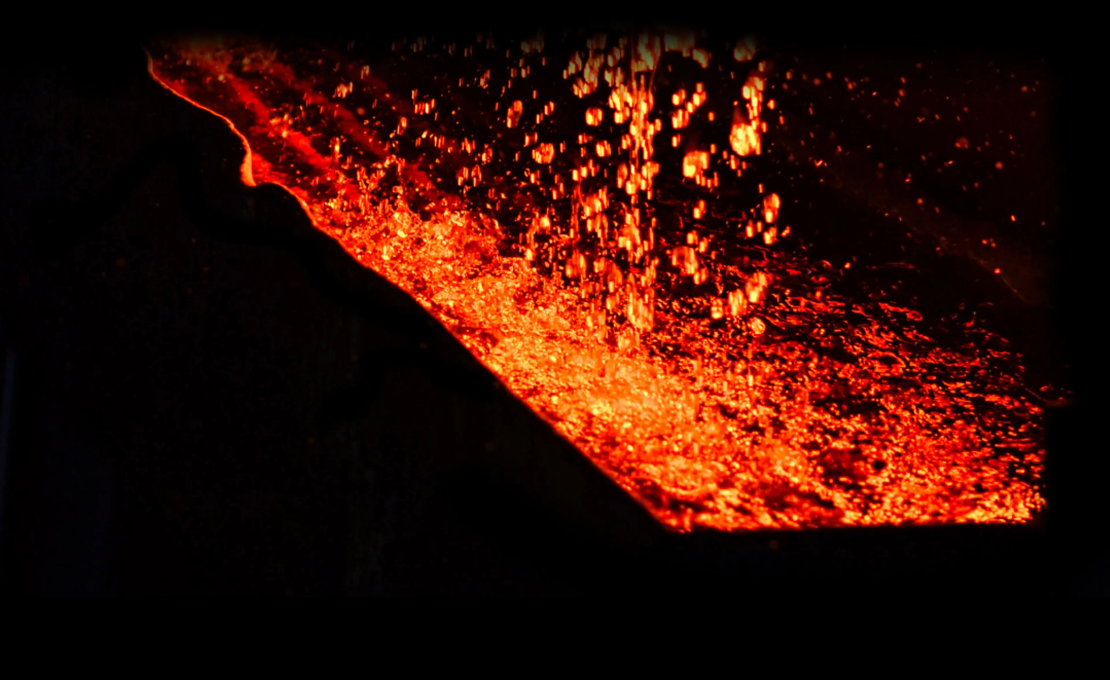molten-steel-bg-fade.jpg