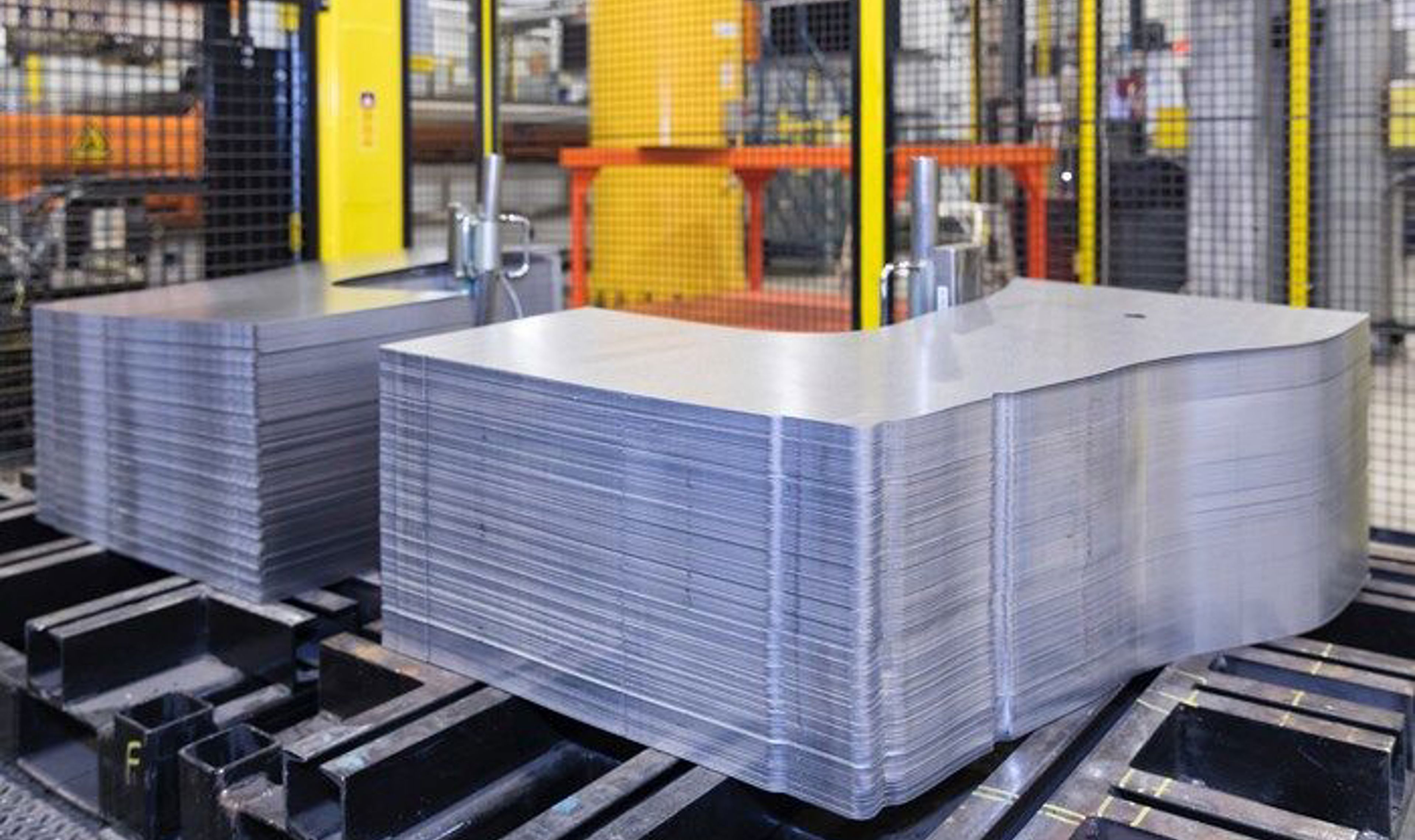 Machine cutting steel.jpg