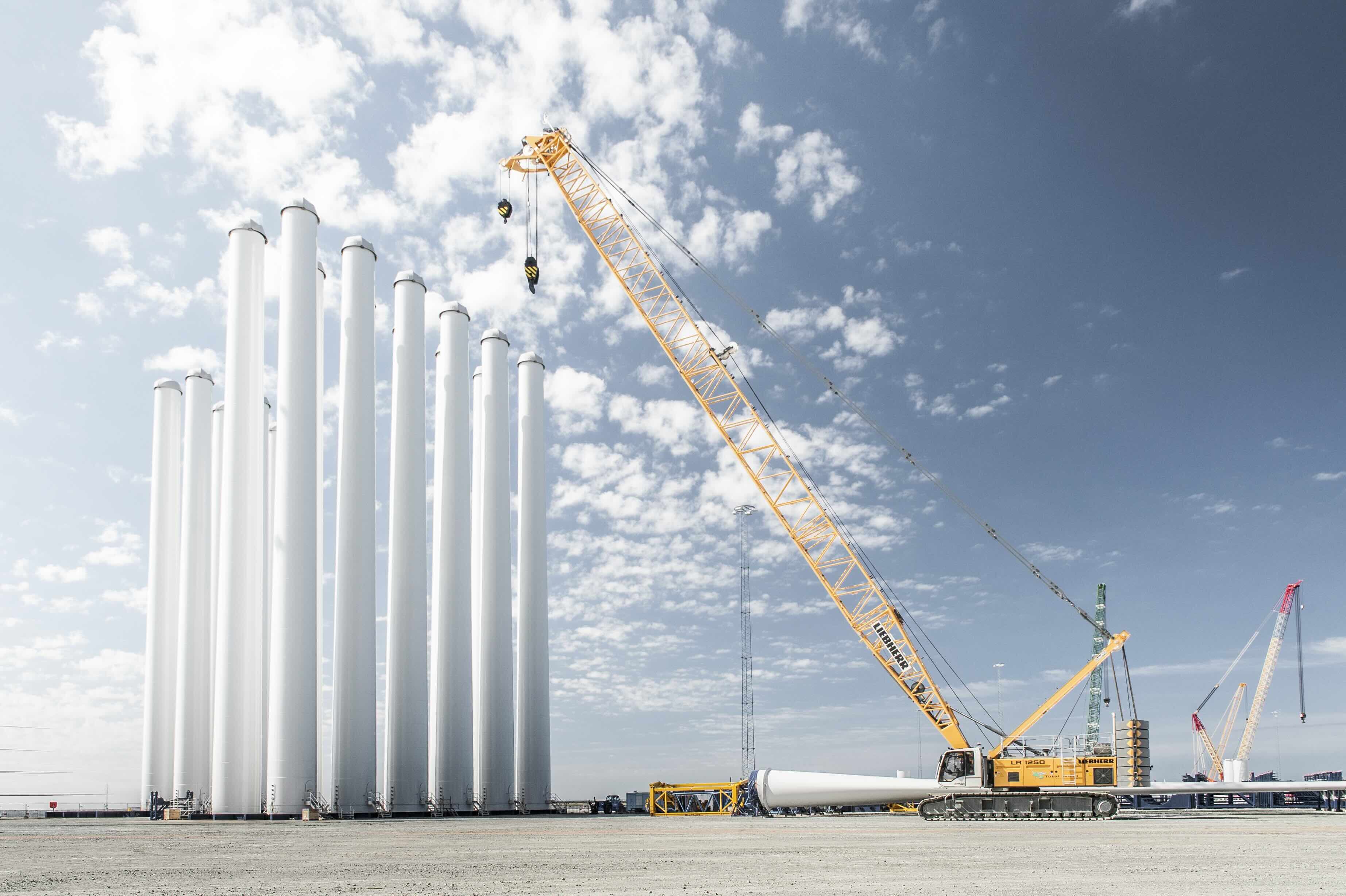 project_mhi-vestas-offshore-wind_esbjerg_20140712_035_01.jpeg