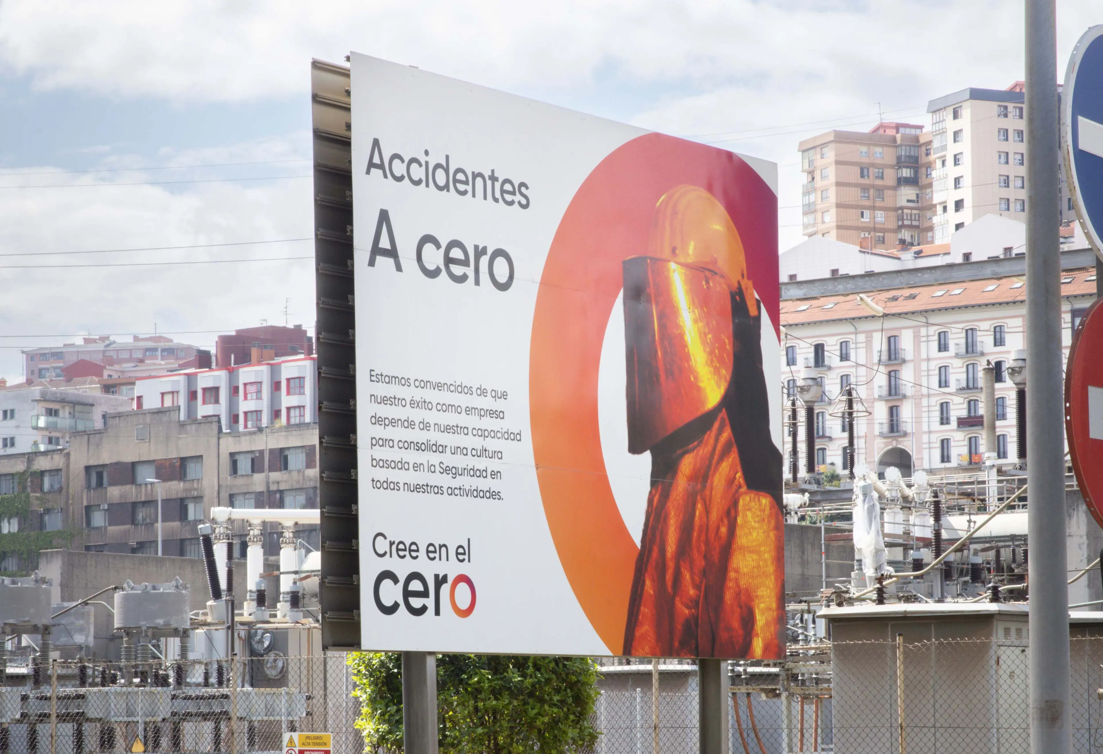 Health & Safety signage at ArcelorMittal Sestao (1).jpg