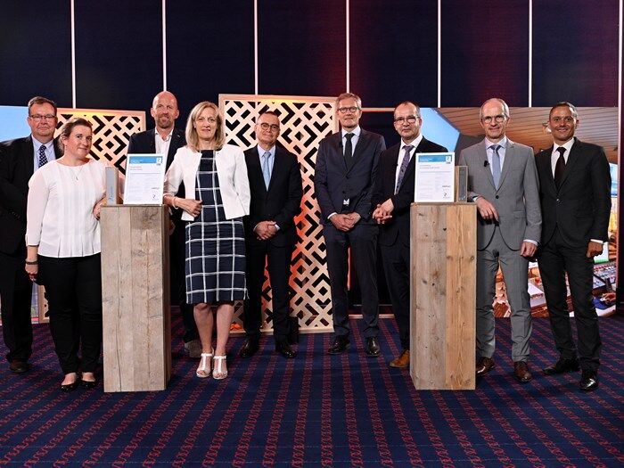 Arcelor at awards.jpg