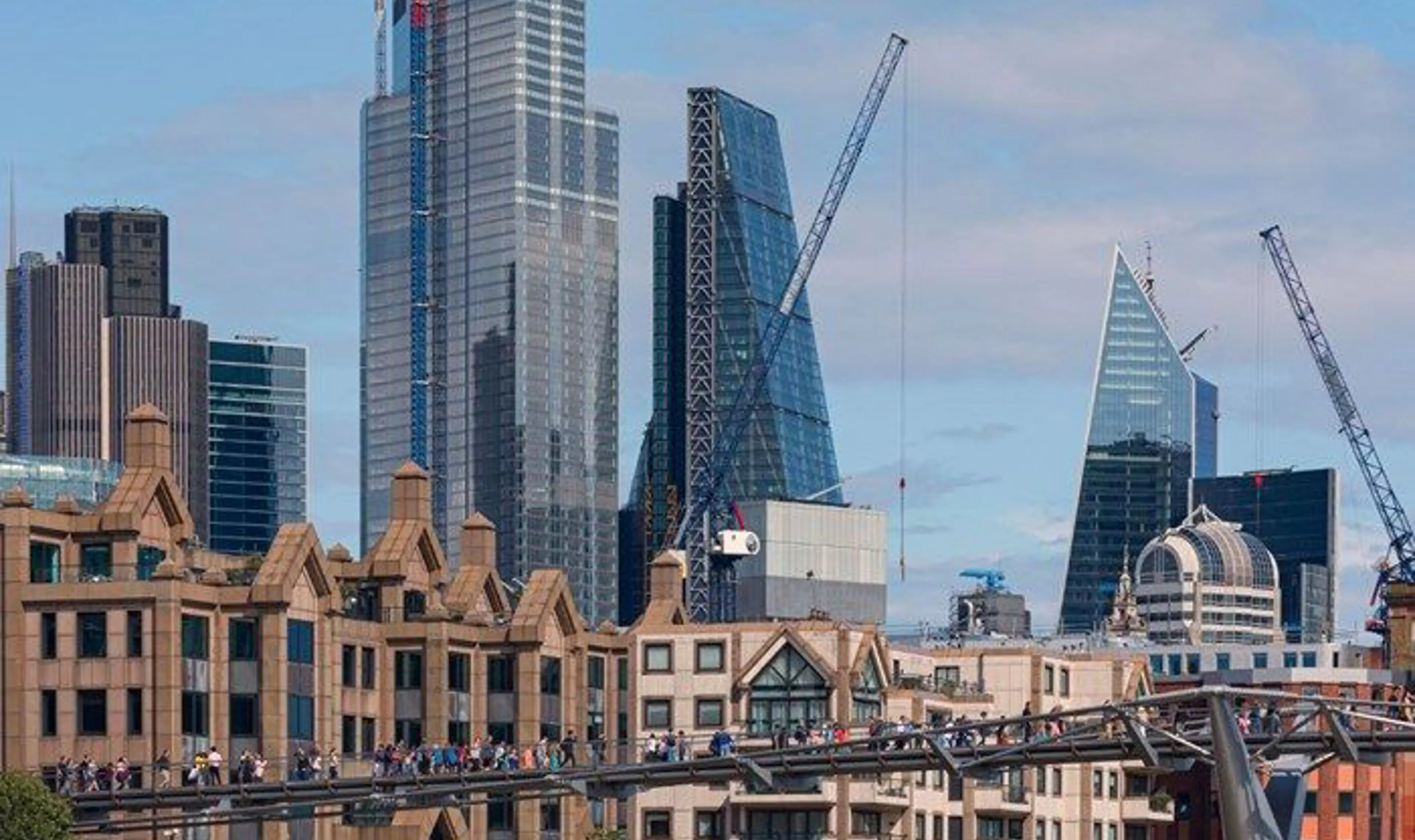 London skyline 2.jpg (1)